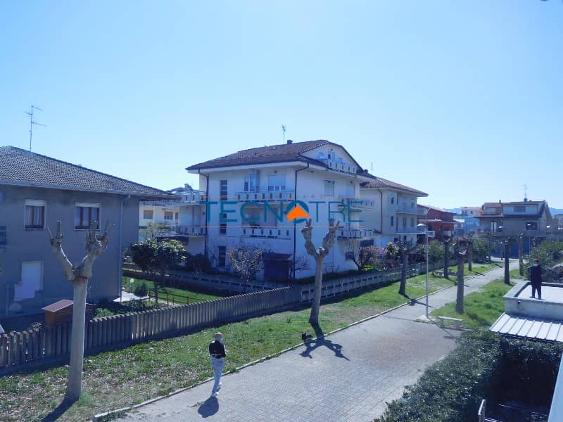 Dettaglio 23: Villarosa Centro