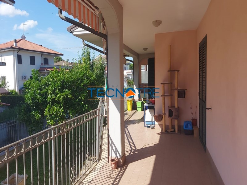 Dettaglio 13: Bivio Corropoli Zona Residenziale Casa Singola con giardino