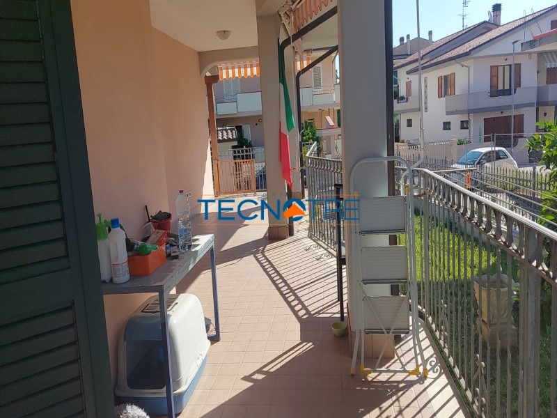Dettaglio 15: Bivio Corropoli Zona Residenziale Casa Singola con giardino