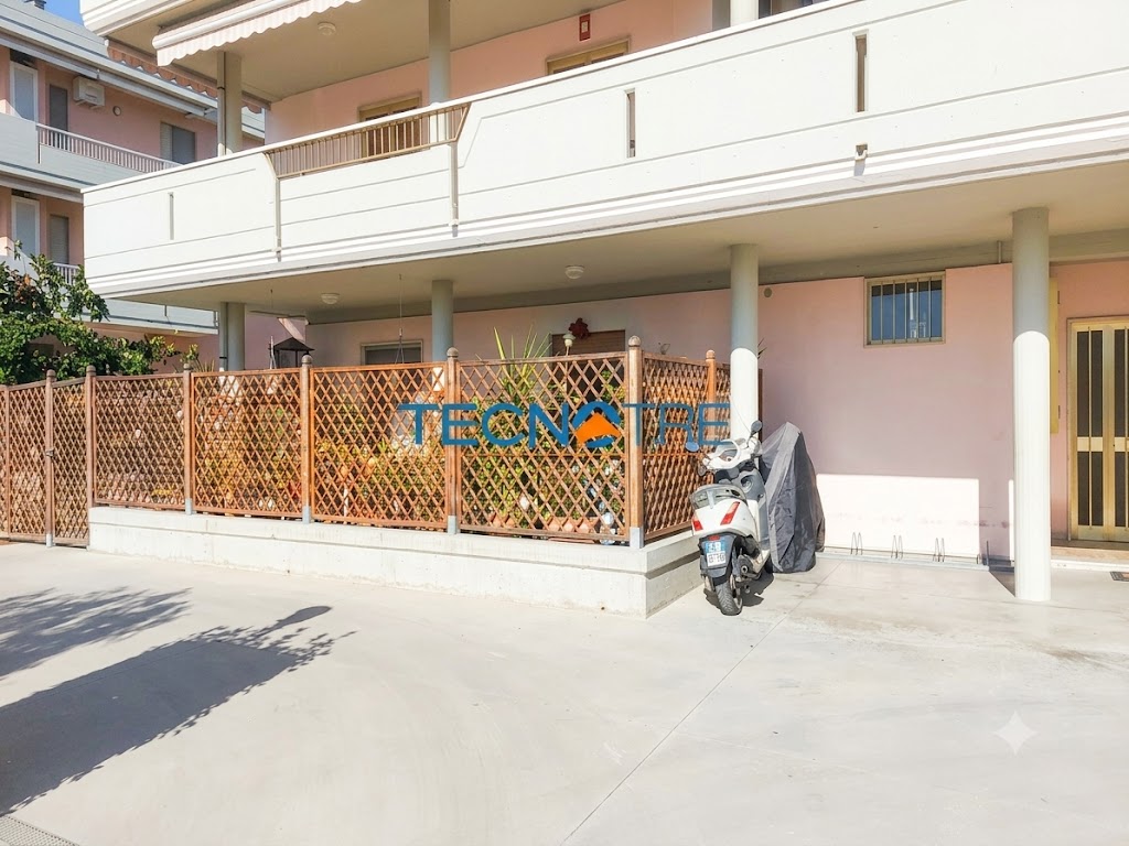 Dettagli: Villarosa Zona Nord Quadrilocale Piano Terra