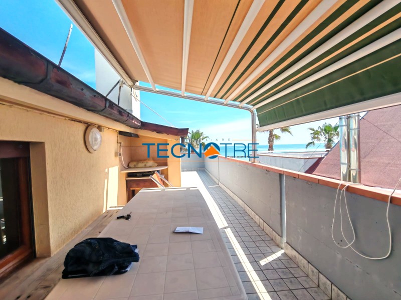 Dettaglio 6: Martinsicuro Attico Fronte Mare con Cantina