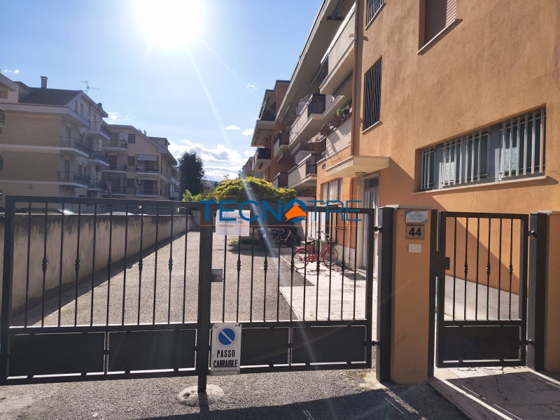 Dettagli: Martinsicuro Zona Sud Quadrilocale con Garage