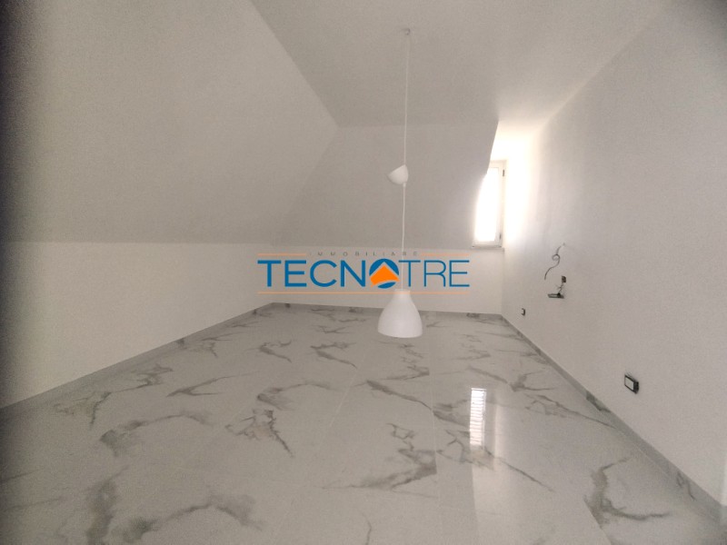 Dettaglio 13: Centobuchi Quadrilocale Ristrutturato