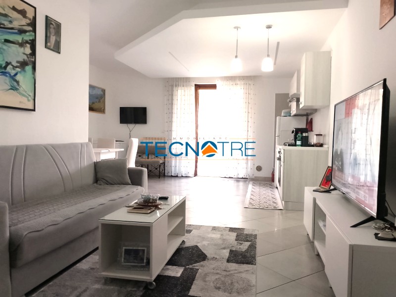 Dettagli: Alba Adriatica Zona Basciani Trilocale con Giardino e Garage