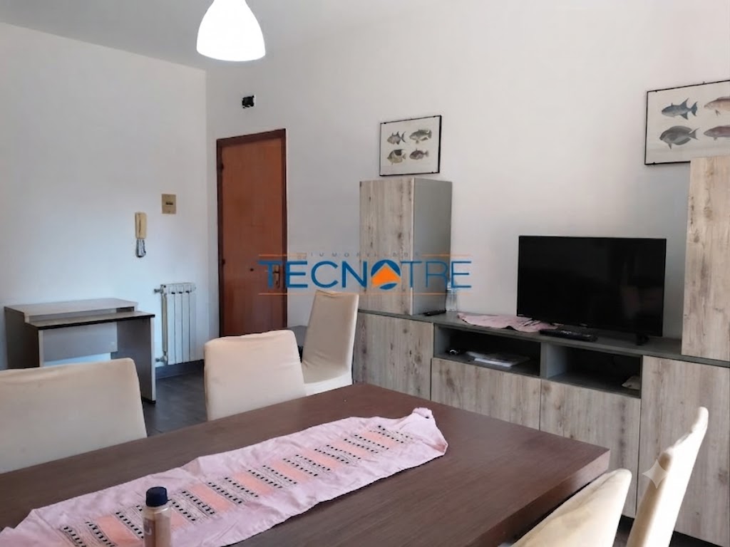 Dettagli: Martinsicuro Trilocale Piano Rialzato con Vista Mare Laterale