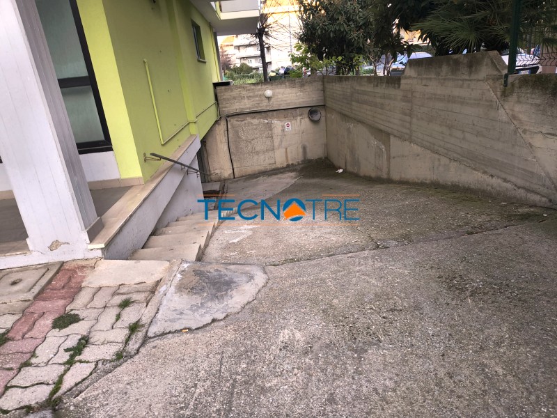 Dettaglio 27: Martinsicuro Centro Quadrilocale con Garage