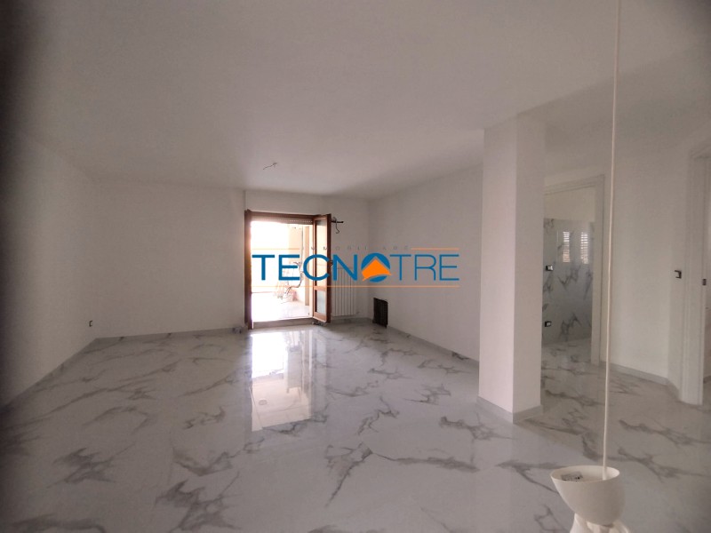 Dettagli: Centobuchi Quadrilocale Ristrutturato