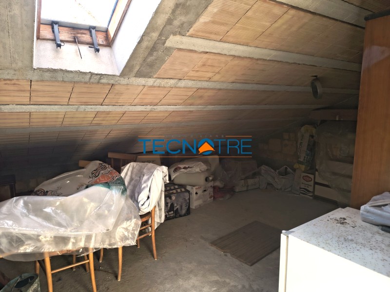 Dettaglio 39: Giulianova Alta Zona Centro Casa Indipendente su Tre Livelli