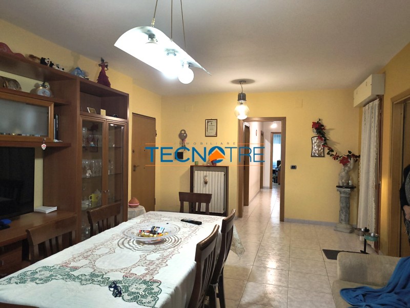 Dettagli: Martinsicuro Centro Quadrilocale con Garage