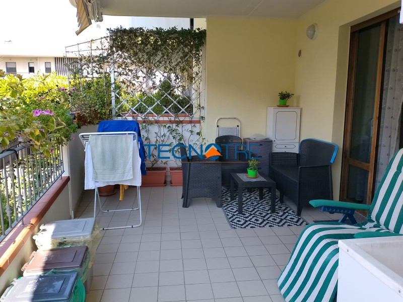 Dettaglio 6: Alba Adriatica Zona Basciani Trilocale con Giardino e Garage