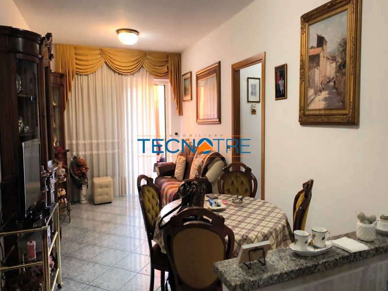 Dettaglio 4: Giulianova Lido Zona Residenziale Trilocale con Posto Auto e Cantina