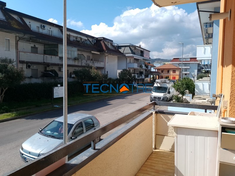 Dettaglio 7: Martinsicuro Trilocale Piano Rialzato con Vista Mare Laterale