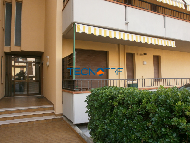 Dettagli: Martinsicuro Zona Sud Trilocale Piano Rialzato con Cantina