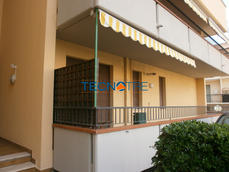 Dettagli: Martinsicuro Zona Sud Trilocale Piano Rialzato con Cantina