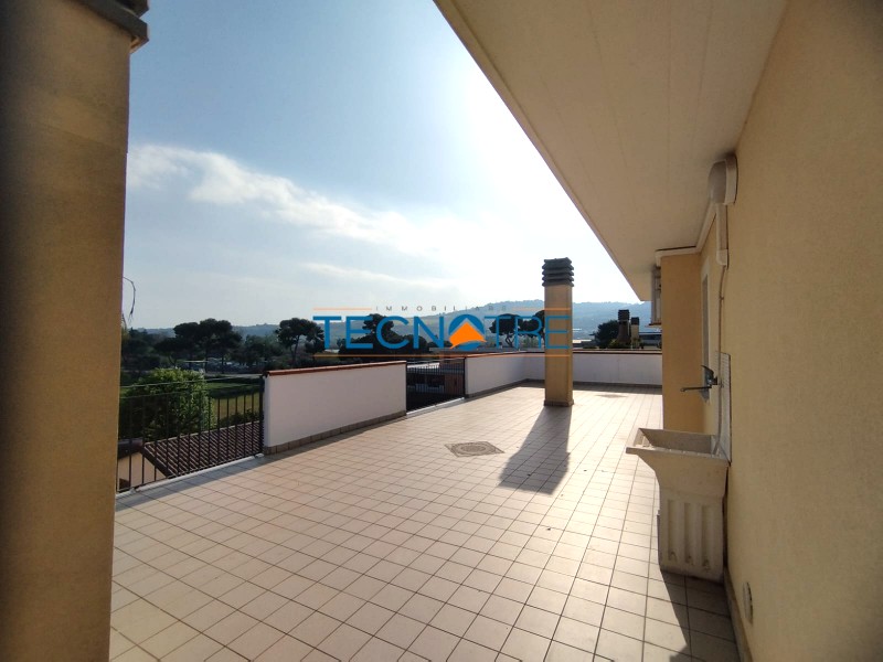 Dettaglio 31: Martinsicuro Attico Trilocale Vista Mare e Monti