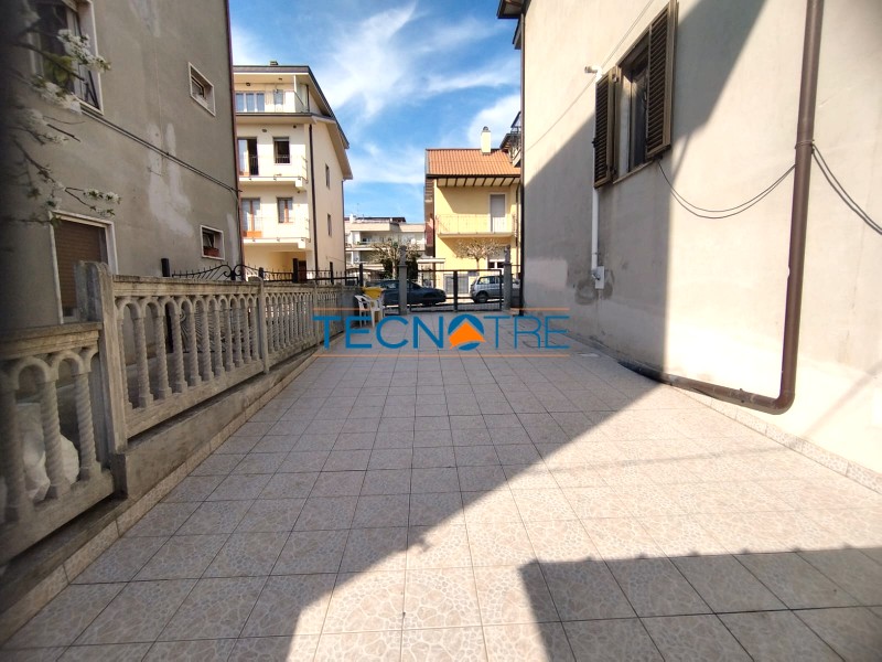 Dettaglio 31: Centobuchi Quadrilocale con Garage e Area Esterna