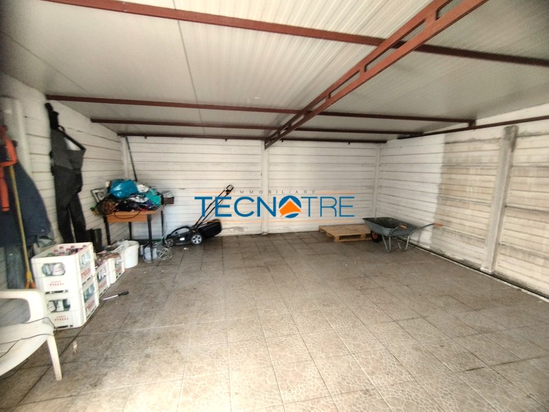 Dettaglio 33: Centobuchi Quadrilocale con Garage e Area Esterna