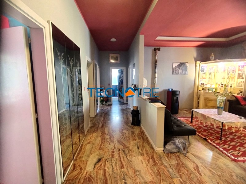 Dettaglio 5: Centobuchi Quadrilocale con Garage e Area Esterna