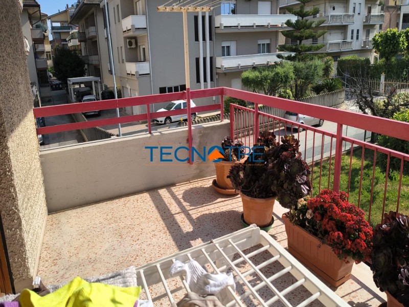 Dettaglio 22: Martinsicuro Residenziale Quadrilocale con Garage