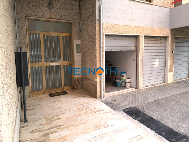 Dettagli: Martinsicuro Residenziale Quadrilocale con Garage