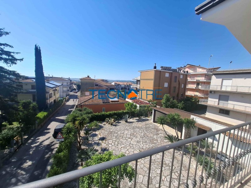Dettaglio 32: Nereto Zona Centro Casa Singola