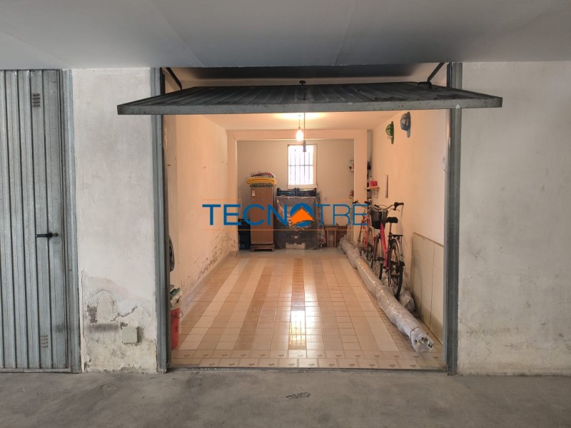 Dettaglio 20: Martinsicuro Trilocale Vista Mare con Garage e Cantina