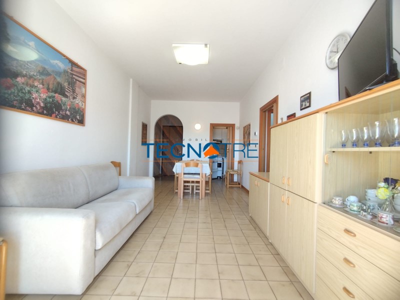 Dettaglio 7: Martinsicuro Trilocale Vista Mare con Garage e Cantina