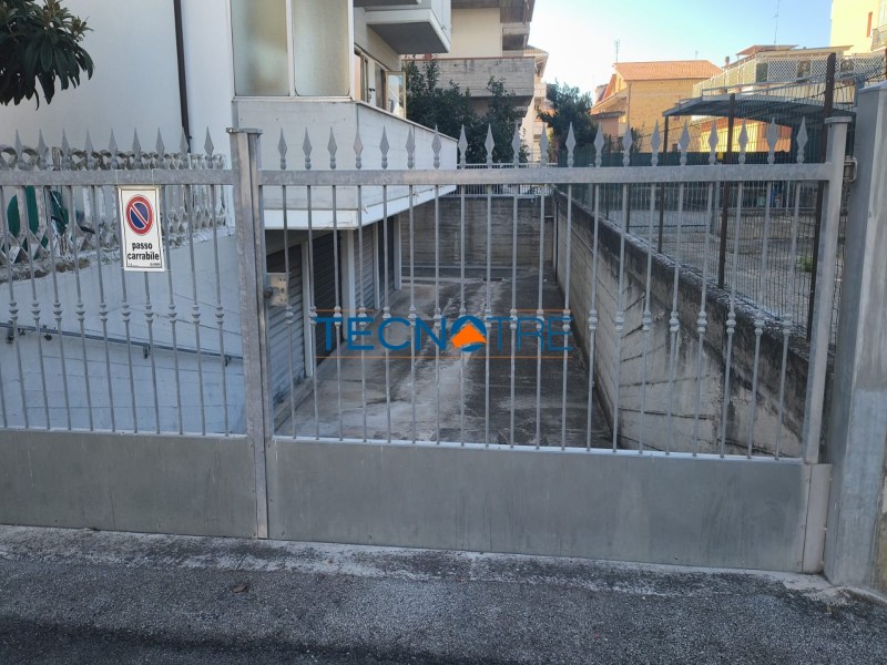 Dettaglio 17: Martinsicuro CentroTrilocale con Garage