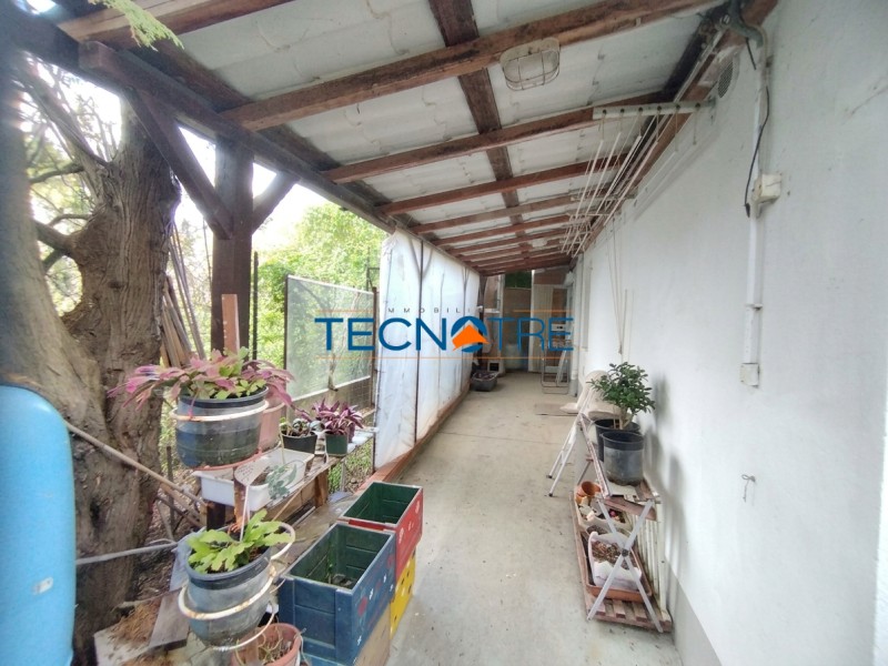 Dettaglio 46: Tortoreto Casa Singola con Annessi e Terreno Agricolo