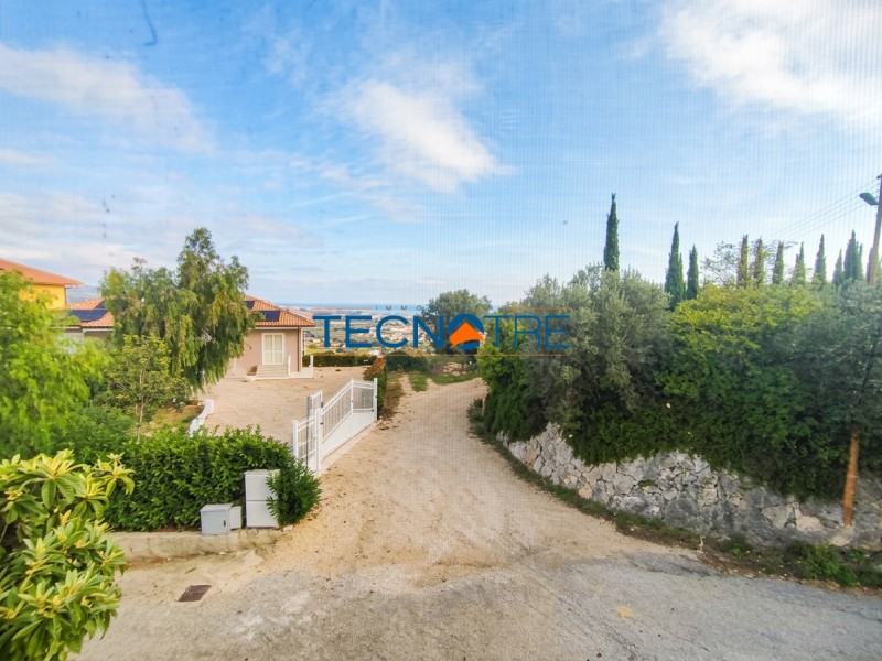 Dettaglio 26: Tortoreto Casa Singola con Annessi e Terreno Agricolo
